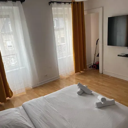 Centre Avec Machine A Laver Sechante Et Lave Vaisselle Apartment