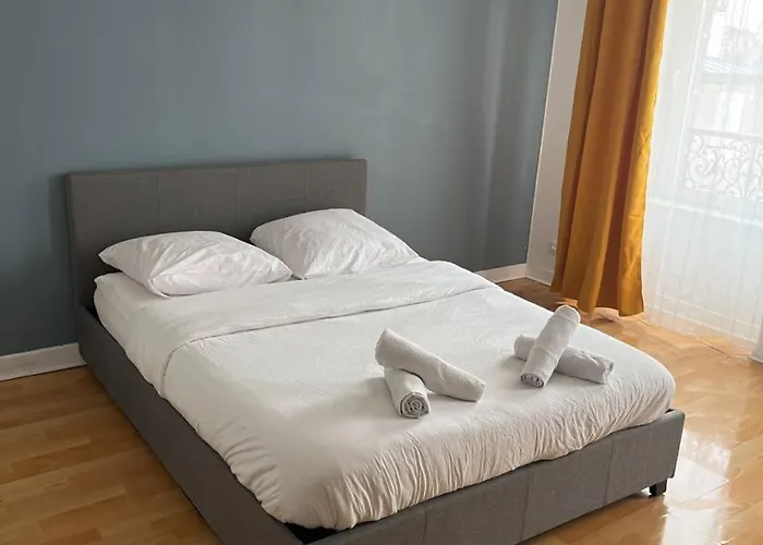 Apartman Centre Avec Machine A Laver Sechante Et Lave Vaisselle *