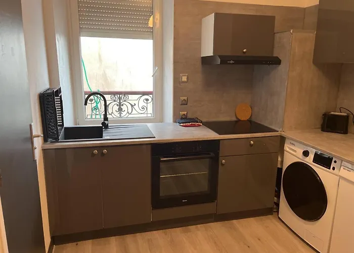 Centre Avec Machine A Laver Sechante Et Lave Vaisselle